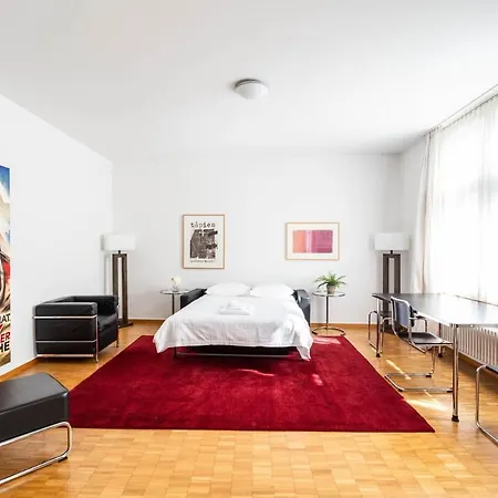 Charming Flat Near - Fb7 *