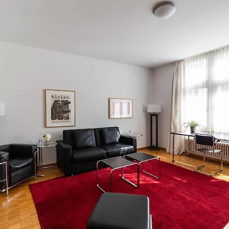 Charming Flat Near - Fb7 Apartment Zurich