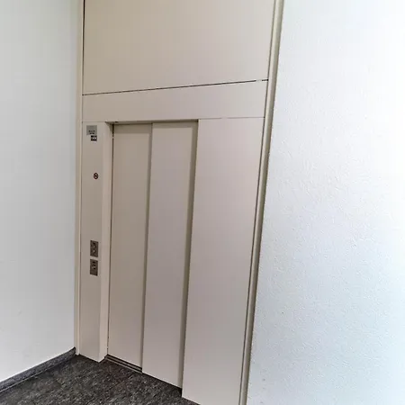 Charming Flat Near - Fb7 Zürich